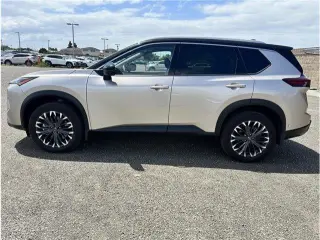 Nissan Rogue 2025 AWD SL 4dr Crossover