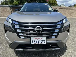 Nissan Rogue 2025 AWD SL 4dr Crossover