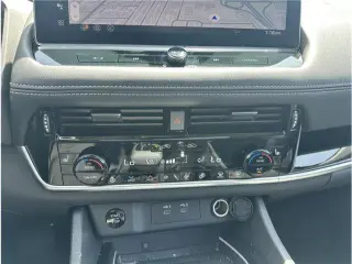 Nissan Rogue 2025 AWD SL 4dr Crossover
