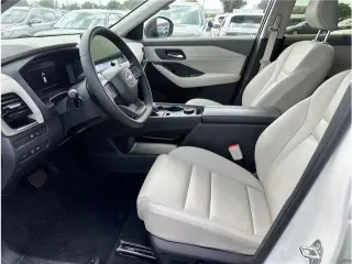 Nissan Rogue 2025 AWD SL 4dr Crossover