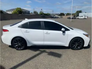 Toyota Corolla Hybrid 2024 SE 4dr Sedan