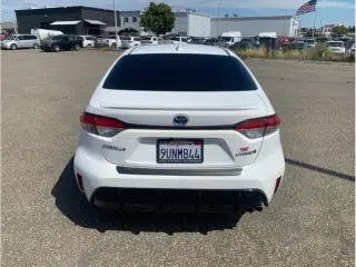 Toyota Corolla Hybrid 2024 SE 4dr Sedan