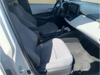 Toyota Corolla Hybrid 2024 SE 4dr Sedan