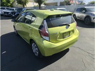 Toyota Prius c 2015 One 4dr Hatchback