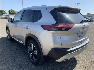Nissan Rogue 2023 Platinum 4dr Crossover