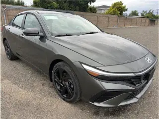 Hyundai ELANTRA 2026 SEL Sport 4dr Sedan