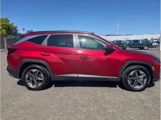 Hyundai TUCSON 2025 SEL 4dr SUV