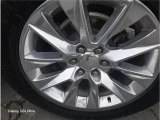 Chevrolet Suburban 2023 4x4 Premier 4dr SUV