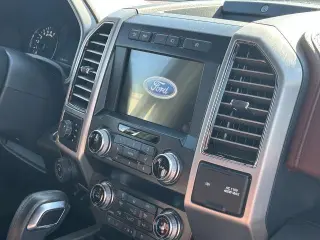 Ford F-150 2019 4x4 XL 4dr SuperCrew 5.5 ft. SB