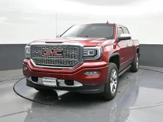 GMC Sierra 1500 2018 4x2 Denali 4dr Crew Cab 5.8 ft. SB