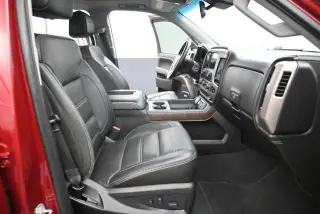 GMC Sierra 1500 2018 4x2 Denali 4dr Crew Cab 5.8 ft. SB