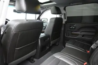GMC Sierra 1500 2018 4x2 Denali 4dr Crew Cab 5.8 ft. SB