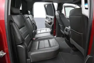 GMC Sierra 1500 2018 4x2 Denali 4dr Crew Cab 5.8 ft. SB