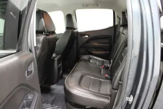 GMC Canyon 2017 4x4 Denali 4dr Crew Cab 5 ft. SB