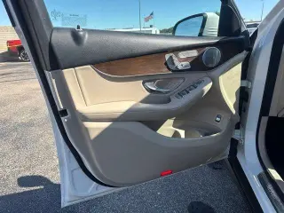 Mercedes-Benz GLC 2019 AWD GLC 300 4MATIC 4dr SUV
