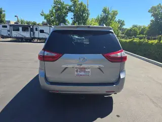 Toyota Sienna 2018 AWD XLE 7-Passenger 4dr Mini-Van