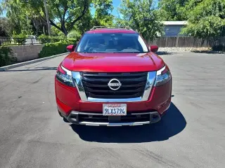 Nissan Pathfinder 2024 SL 4dr SUV