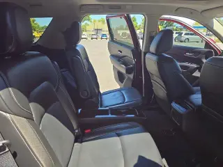 Nissan Pathfinder 2024 SL 4dr SUV