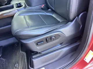 GMC Sierra 1500 2019 4x4 SLT 4dr Crew Cab 5.8 ft. SB