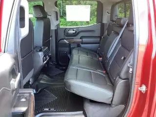 GMC Sierra 1500 2019 4x4 SLT 4dr Crew Cab 5.8 ft. SB