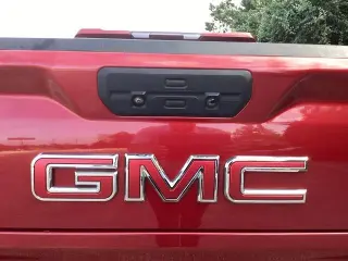 GMC Sierra 1500 2019 4x4 SLT 4dr Crew Cab 5.8 ft. SB
