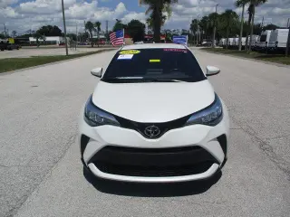 Toyota C-HR 2020 LE 4dr Crossover
