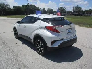 Toyota C-HR 2020 LE 4dr Crossover