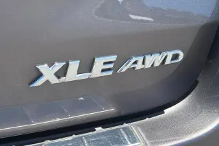 Toyota Highlander 2019 AWD SE 4dr SUV