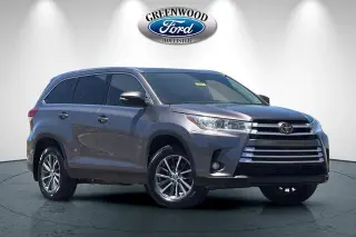Toyota Highlander 2019 AWD SE 4dr SUV