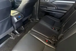 Toyota Highlander 2019 AWD SE 4dr SUV