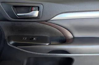 Toyota Highlander 2019 AWD SE 4dr SUV