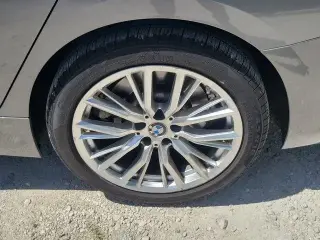 BMW 3 Series 2024 330i 4dr Sedan