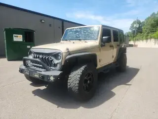 Jeep Wrangler Unlimited 2016 4x4 Sport S 4dr SUV