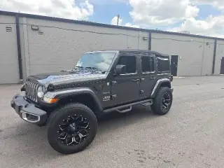 Jeep Wrangler Unlimited 2018 4x4 Sahara 4dr SUV (midyear release)