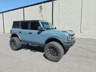 Ford Bronco 2023 4x4 Base 4dr SUV