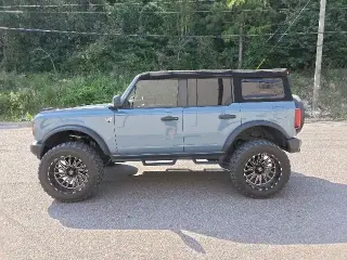 Ford Bronco 2023 4x4 Base 4dr SUV