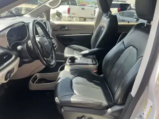 Chrysler Pacifica 2021 Touring L 4dr Mini-Van
