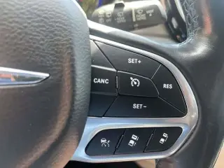 Chrysler Pacifica 2021 Touring L 4dr Mini-Van
