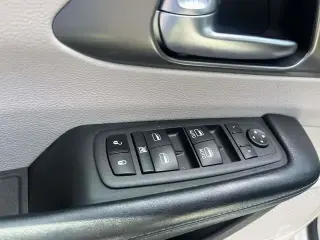 Chrysler Pacifica 2021 Touring L 4dr Mini-Van
