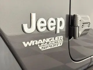 Jeep Wrangler Unlimited 2020 4x4 Black and Tan 4dr SUV