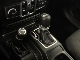 Jeep Wrangler Unlimited 2020 4x4 Black and Tan 4dr SUV
