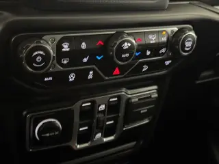 Jeep Wrangler Unlimited 2020 4x4 Black and Tan 4dr SUV