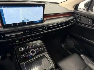 Lincoln Nautilus 2023 AWD Reserve 4dr SUV