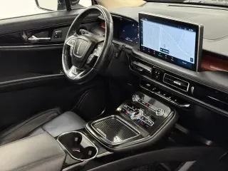 Lincoln Nautilus 2023 AWD Reserve 4dr SUV
