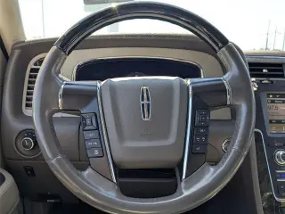 Lincoln Navigator 2017 4x2 Select 4dr SUV