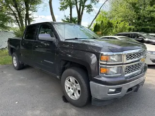 Chevrolet Silverado 1500 2015 4x4 LT Z71 4dr Crew Cab 5.8 ft. SB