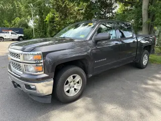 Chevrolet Silverado 1500 2015 4x4 LT Z71 4dr Crew Cab 5.8 ft. SB