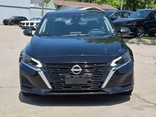 Nissan Altima 2025 2.5 SV 4dr Sedan