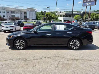 Nissan Altima 2025 2.5 SV 4dr Sedan