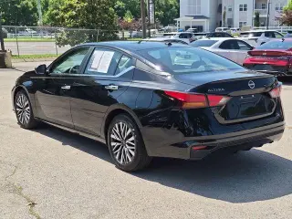 Nissan Altima 2025 2.5 SV 4dr Sedan